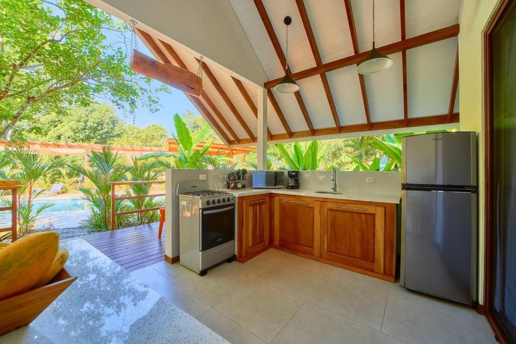 Casa Kristel - Exquisite Villa Getaway Puerto Viejo de Talamanca Eksteriør bilde