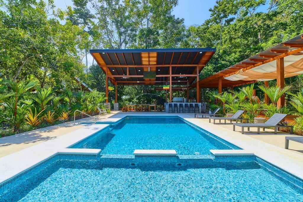 Casa Kristel - Exquisite Villa Getaway Puerto Viejo de Talamanca Eksteriør bilde